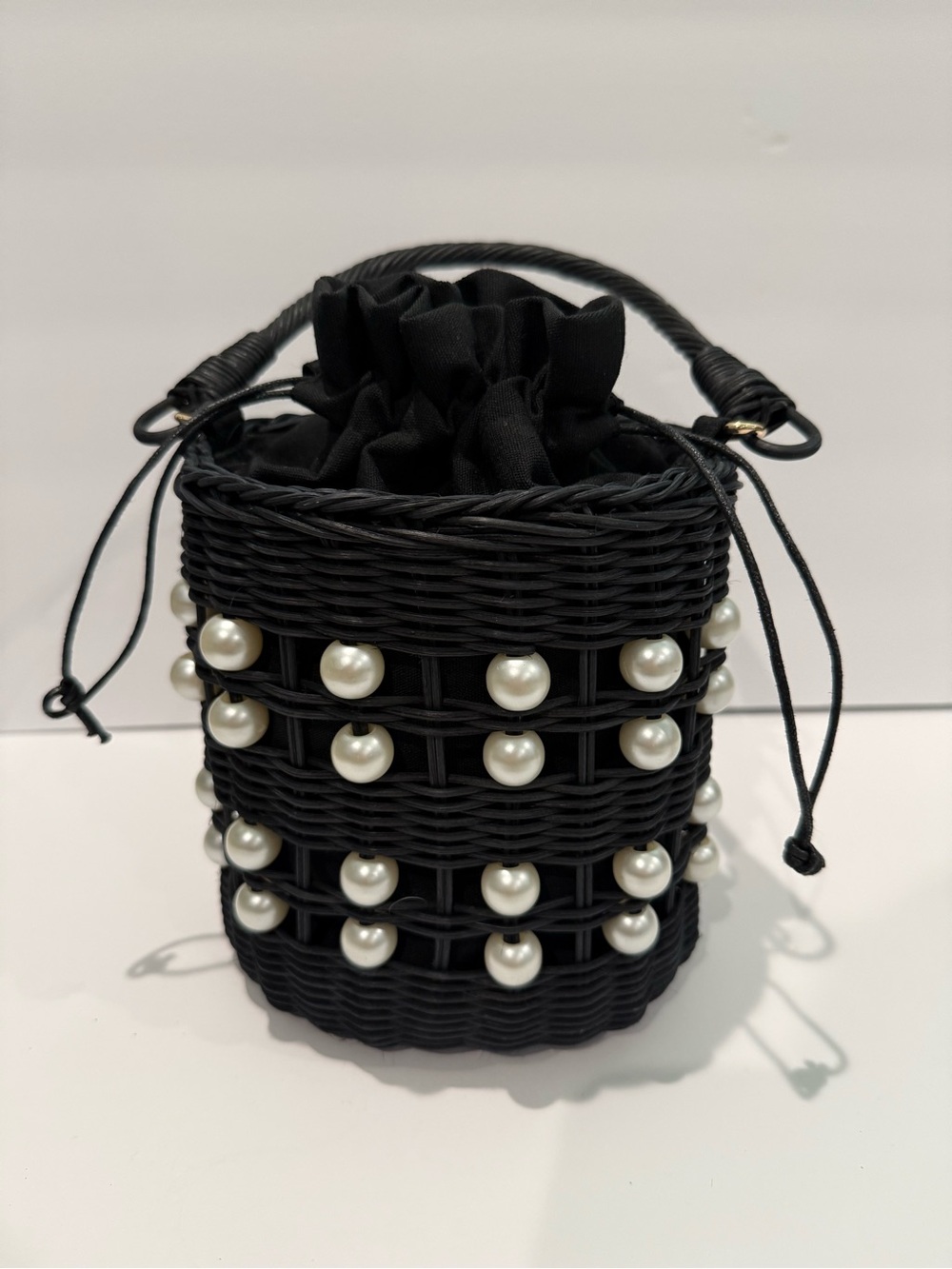 Kate Spade x Target Pearl Embellished Wicker Bucket Bag – Black